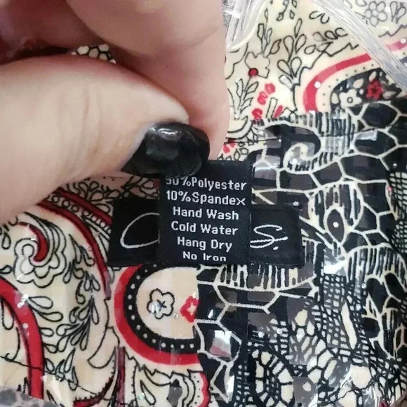 Clara S Red  Lace Look Shimmer Jacket - Picture 3 of 4